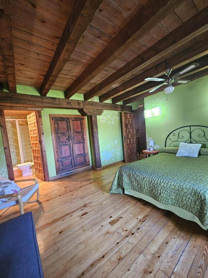 Hotel para 2 personas, con terraza en Riaza - 2