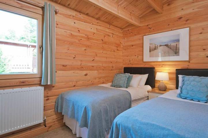 Luxus 3 Schlafzimmer skandinavische Lodge (6 Schlafplätze) in Hursley, South-Downs