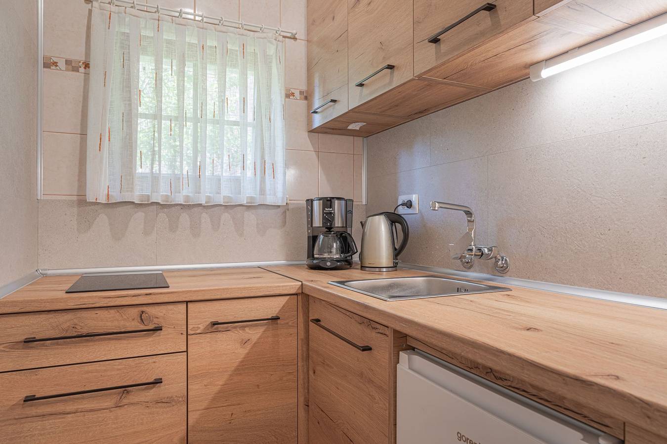 Ganze Wohnung, Pivka Apartment With Balcony in Innerkrain-Karst