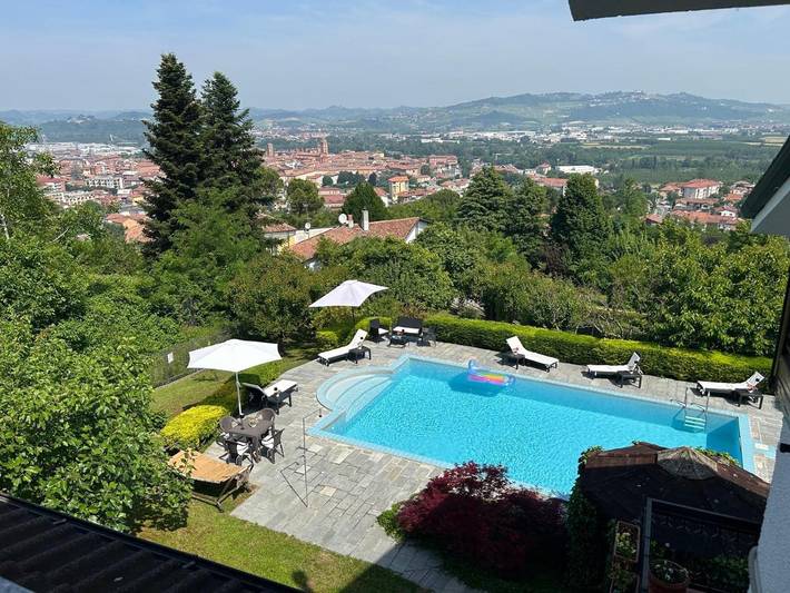 Apartamento de vacaciones para 5 personas, con jardín además de piscina y vistas - 1
