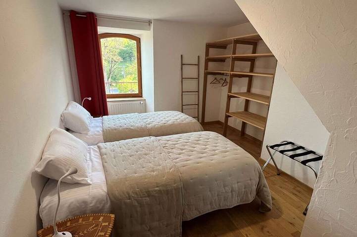 Location de vacances pour 15 personnes, avec terrasse, animaux acceptés à Recoules-Prévinquières - 4