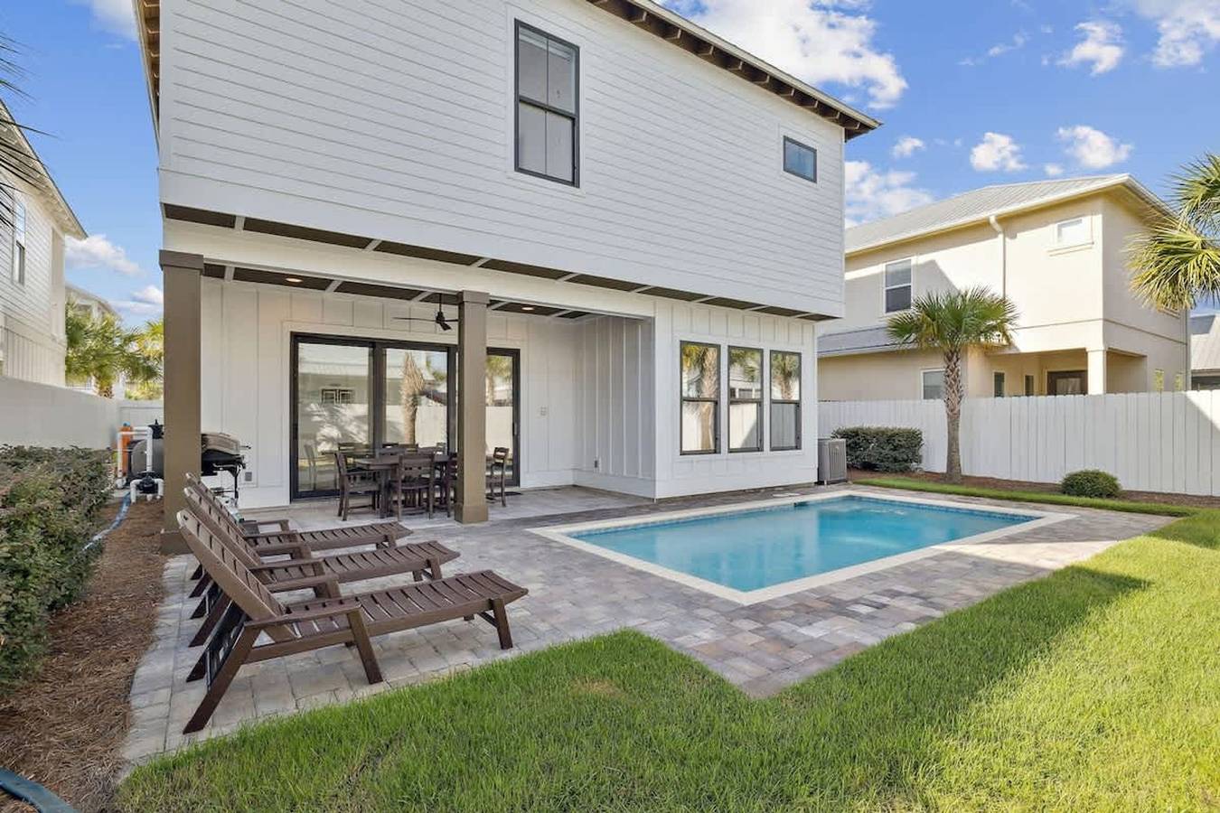 7Br Elegance and Comfort Withpool and near the Beach in Miramar Beach, Emerald Coast