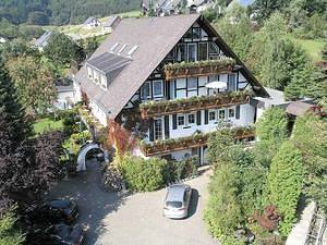 Hotel für 2 Personen, mit Balkon und Balkon/Terrasse sowie Whirlpool und Terrasse in Winterberg