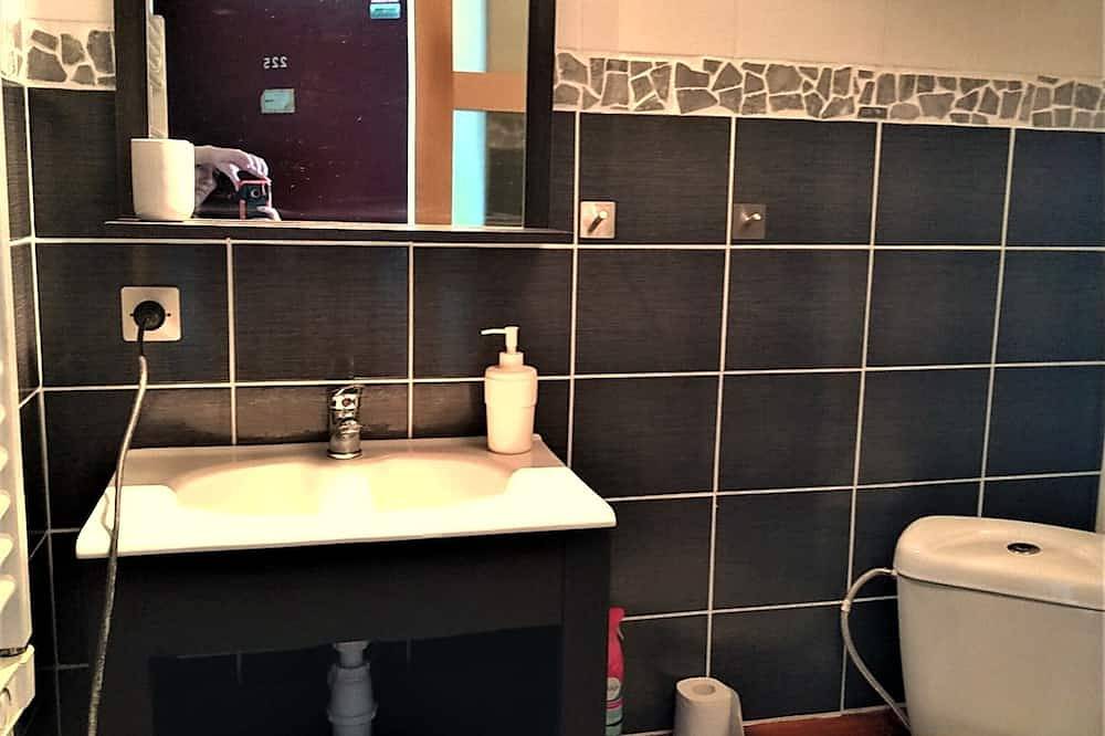 Entire apartment, Superb Studio in Monts D'olmes in Les Monts d'Olmes, Montferrier