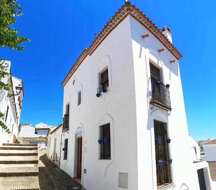 Casa rural para 6 personas, con Balcón además de Terraza y Vistas en Paymogo - 2