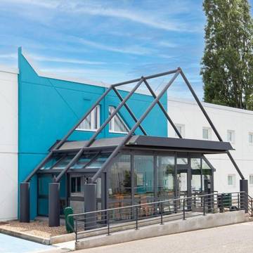 Hôtel pour 2 personnes, avec terrasse, animaux acceptés à Chenôve