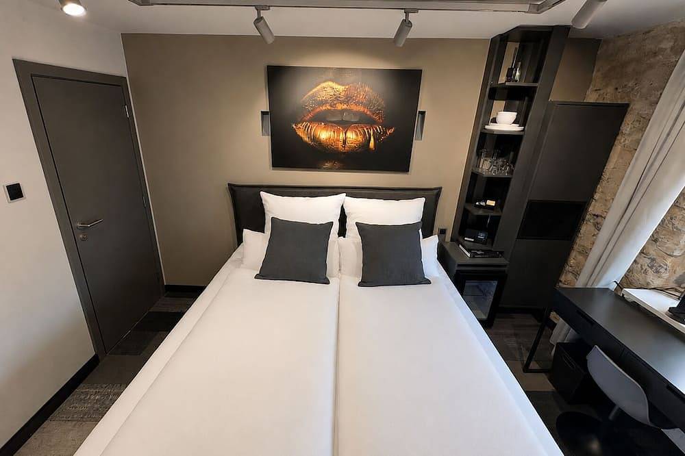 Nox Designhotel mit Self-Check-In Doppelzimmer 1 Grey in Walzbachtal, Kraichgau
