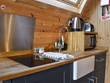 Glamping for 5 People in Cumbria, North West England, Photo 4