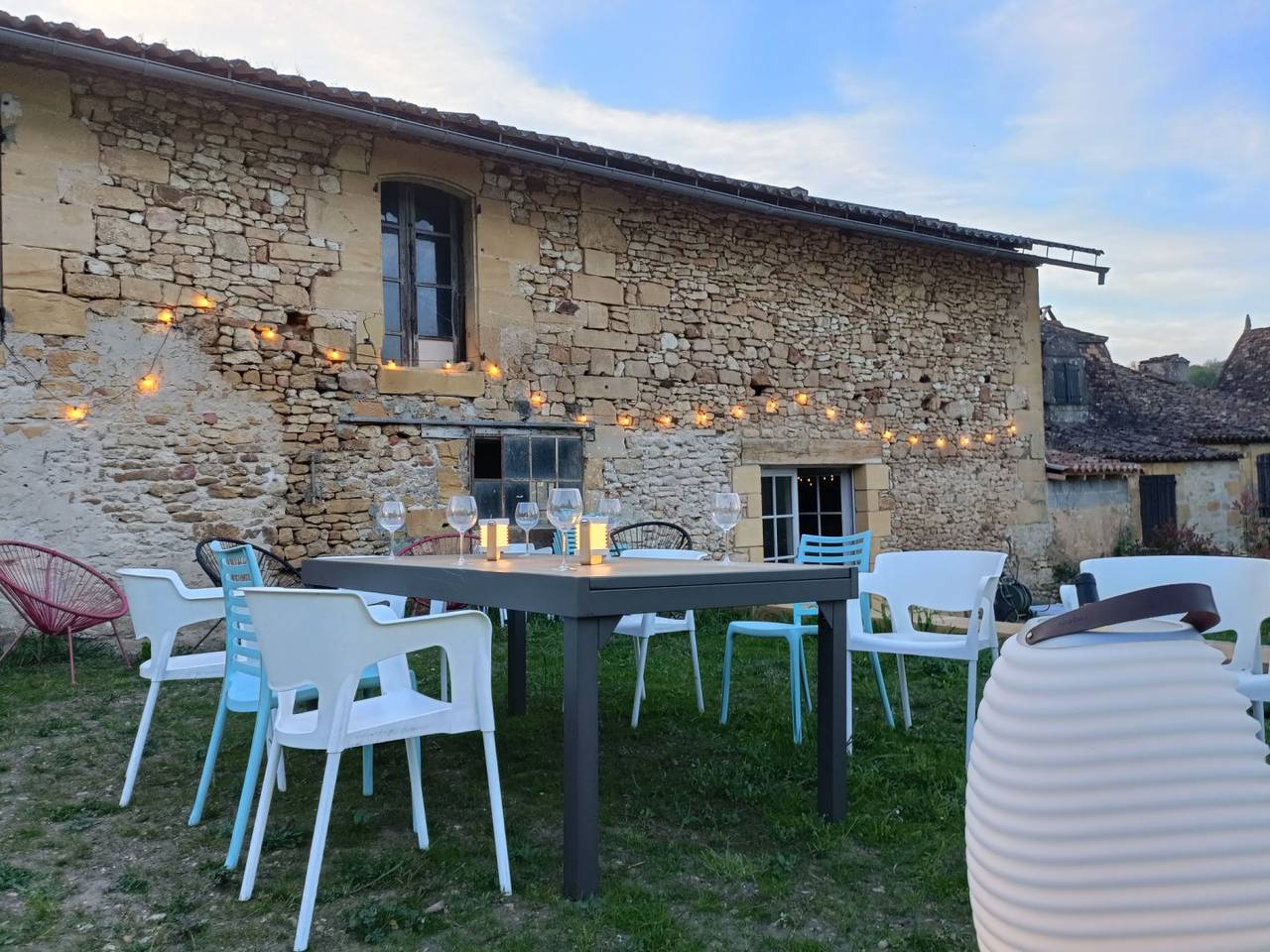Idéal famille - 45 min de Sarlat - piscine - Wifi in Montferrand-du-Périgord, Périgord Pourpre