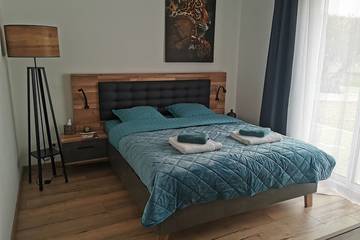 Gîte pour 2 personnes, avec jardin à Champniers