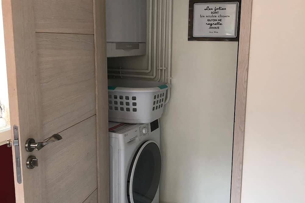 Pont Pinard building and its pink granite for 2 in Semur-en-Auxois, Montbard region