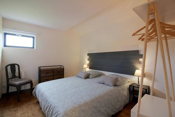 Location de vacances pour 5 personnes, avec jardin et piscine à Saint-Magne - 2