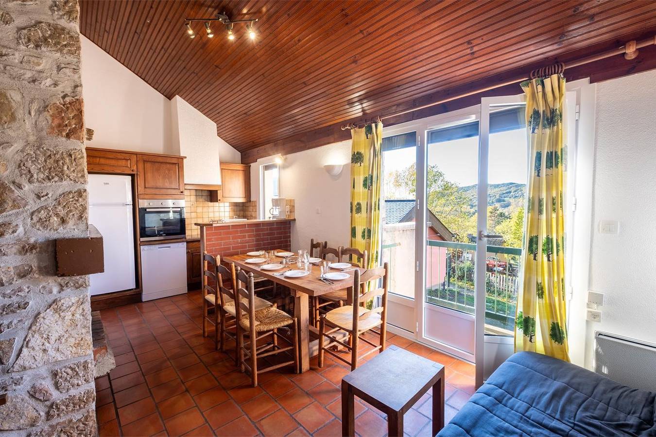 Gite 6/8 pers. - Village des Bruguières in La Canourgue, Région de Mende