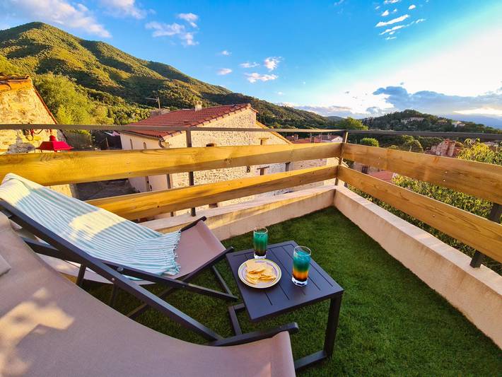 Gîte pour 6 personnes, avec terrasse à Montesquieu-des-Albères - 2