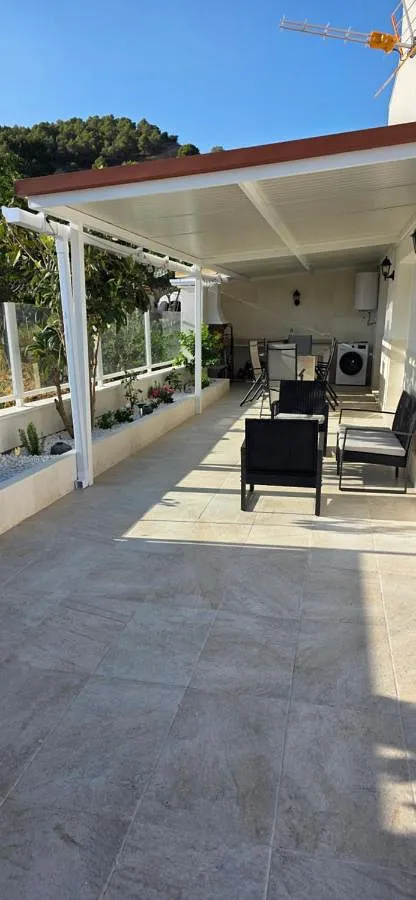 Villa for 4 people, with view and garden, with pets - 1