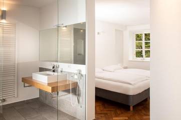 Hotel für 2 Personen, mit Ausblick und Garten sowie Terrasse in Burghausen