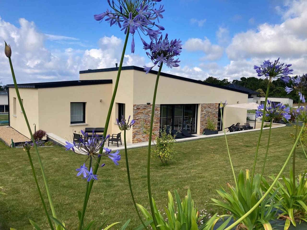 La maison des coquillages in Trélévern, Côte de Granit Rose