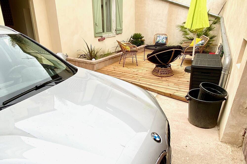 Appartement entier, Superbe appartement avec terrasse, parking gratuit puis tout Auxerre à pieds ! in Auxerre, Région d'Auxerre