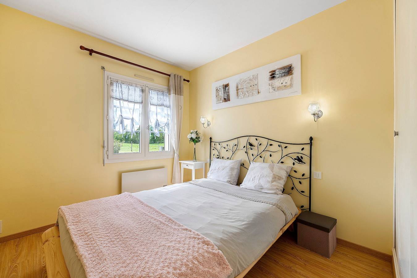Gästezimmer Les Loges mit gemeinsamer Terrasse, Garten und Wlan in Luçon, Fontenay-le-Comte
