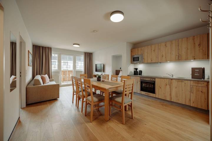 Ferienwohnung für 8 Personen, mit Balkon und Whirlpool sowie Garten und Pool in Flachau - 4