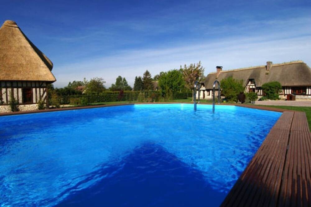 Gite 2 à 3 personnes proche de Honfleur avec piscine in Fatouville-Grestain, Côte de Grâce