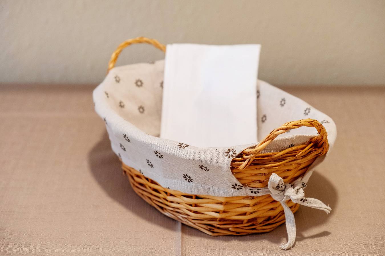 Ganze Wohnung, Ferienwohnung 'Esche' mit Bergblick, Gemeinschaftsterrasse und Wi-Fi in Suedlicher Schwarzwald, Todtnau