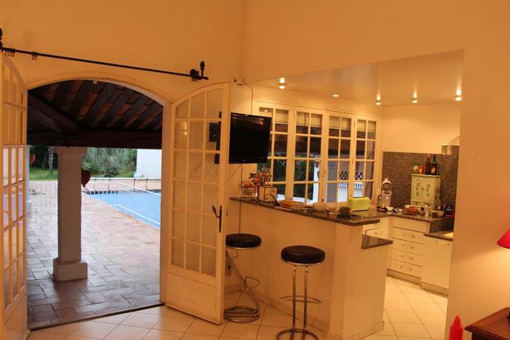 Villa pour 12 personnes, avec jacuzzi et piscine ainsi que jardin et terrasse au Grau-d'Agde - 3