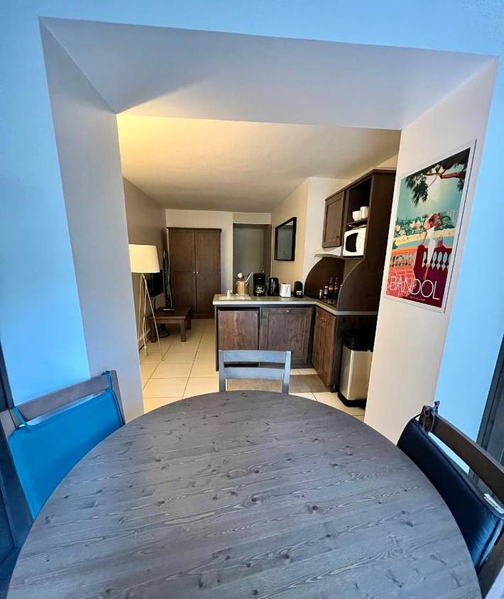 Location de vacances pour 2 personnes, avec terrasse, animaux acceptés dans Plage de Renécros - 2