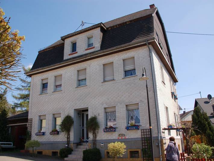 Ferienwohnung für 4 Personen, mit Garten und Pool, mit Haustier