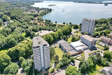 Ferienwohnung für 2 Personen, mit Sauna und Balkon sowie Pool in Plön