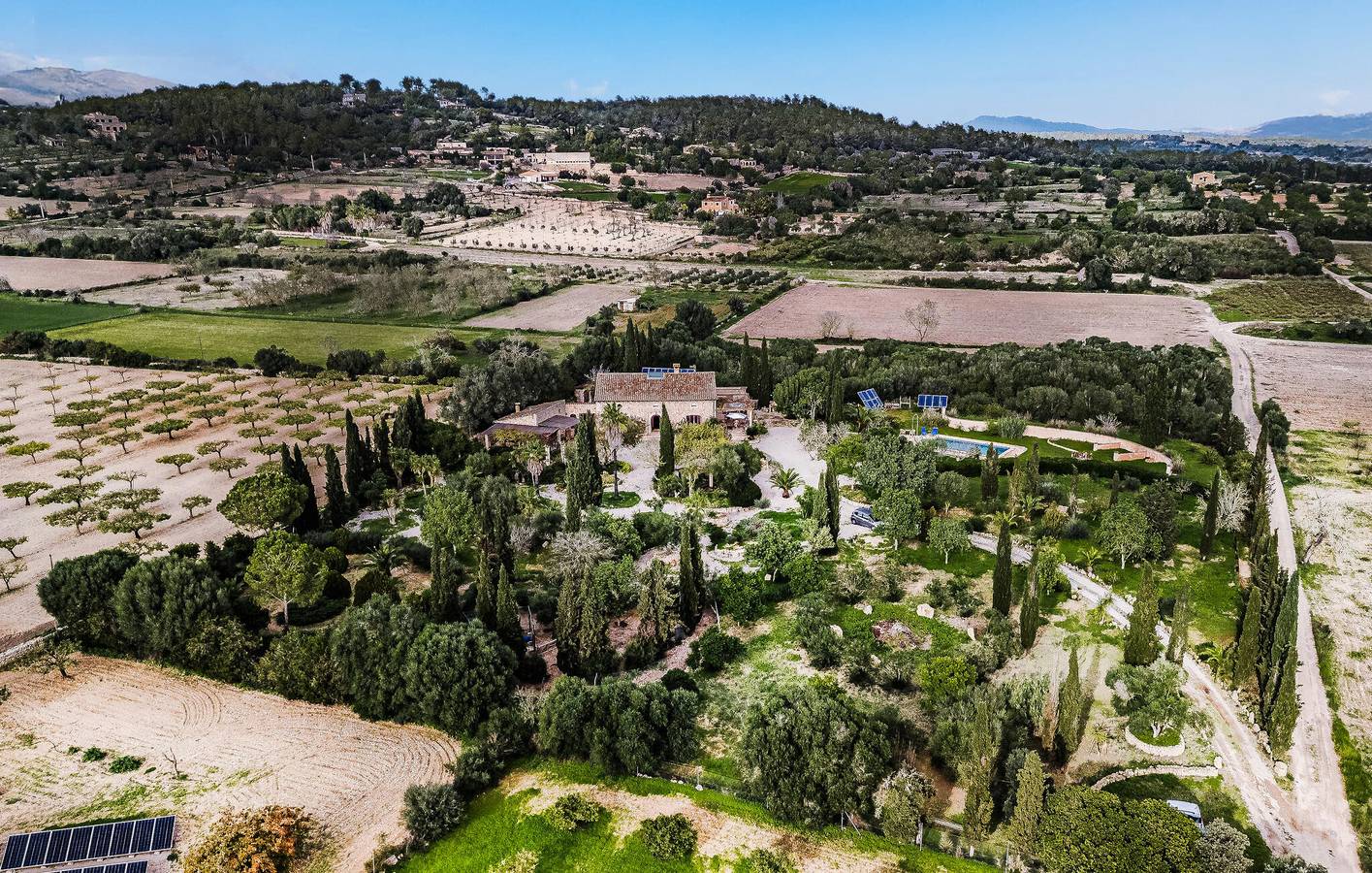 Modernes Apartment mit Terrasse und Pool in Porreres in Porreres, Mallorca Süden