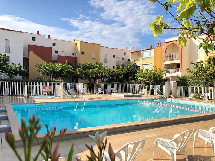 Gîte pour 4 personnes, avec sauna et bassin pour enfant ainsi que balcon et jardin dans Plage Richelieu
