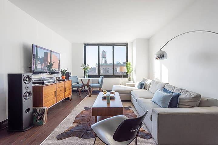 Vacation rental for 2 people, with balcony in Lower East Side (New York)