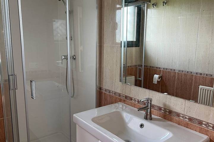 Gîte pour 4 personnes, avec balcon à Torroella de Fluvià - 3