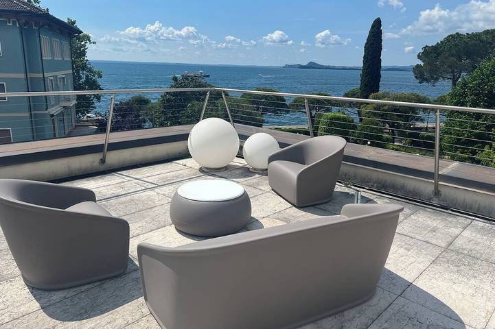 Ferienwohnung für 4 Personen, mit Balkon und Pool sowie Whirlpool - 1