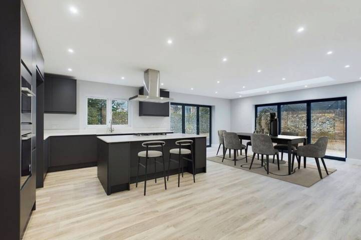 Ferienhaus für 10 Personen, mit Garten und Terrasse - 1