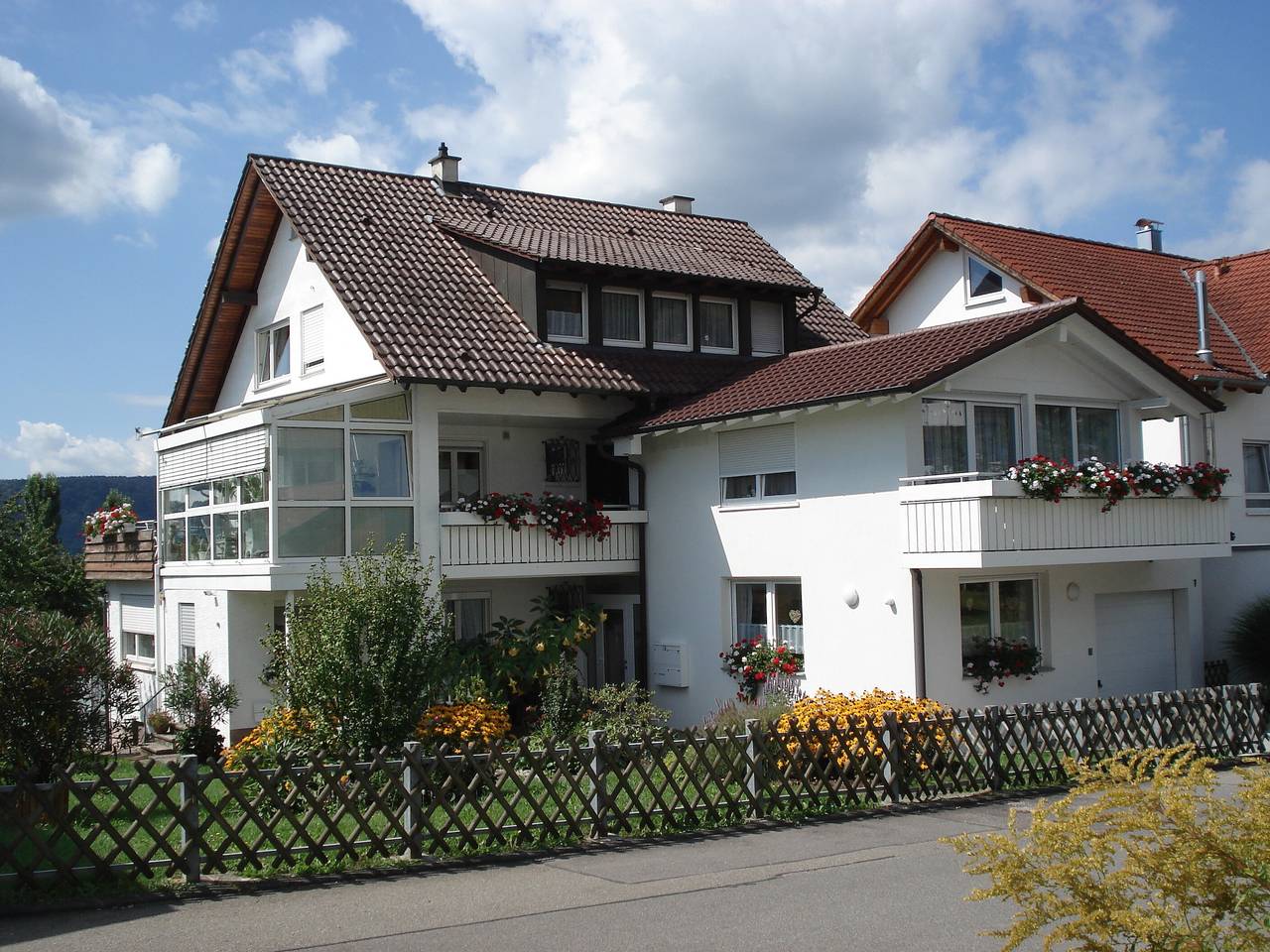 Appartamento intero, Appartamento 'Dahlie' con balcone e Wi-Fi in Sipplingen, Region Bodensee-Oberschwaben