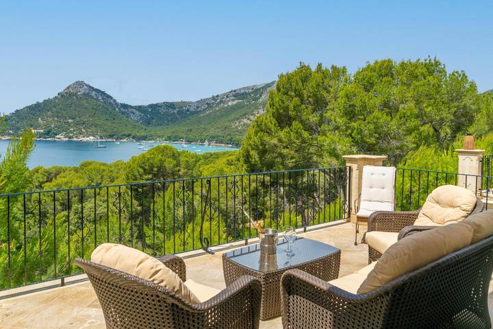 Casa de vacaciones para 10 personas, con Jacuzzi y Terraza en Cabo de Formentor