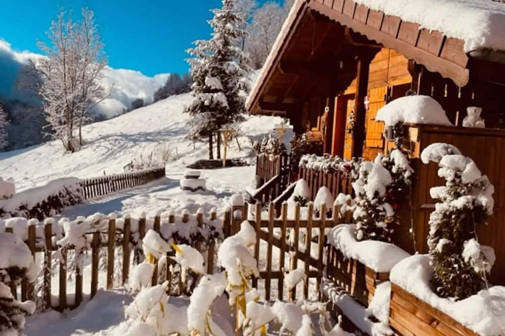 Homerez - Chalet in Le Bouchet in Le Bouchet-Mont-Charvin, Annecy region