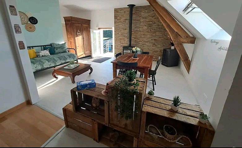 Gîte pour 5 personnes, avec jardin et terrasse dans 