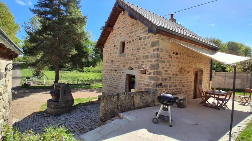 Location de vacances pour 7 personnes, avec jardin et vue, adapté aux familles à Antully - 3