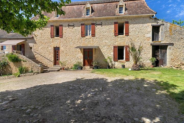 Location de vacances pour 7 personnes, avec jardin à Saint-Chamassy