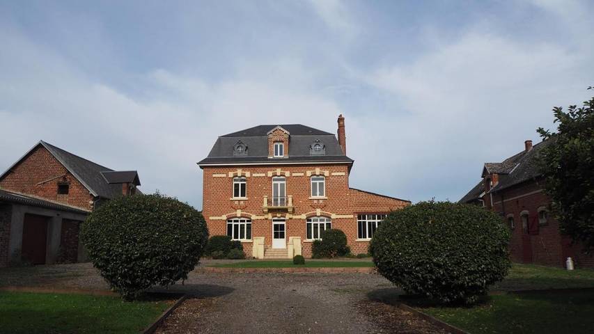 Chambre d’hôte pour 4 personnes, avec Jardin et Vue à Mailly-Maillet