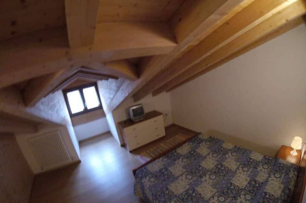 Ganze Wohnung, Wohnung mit Bergblick in Tiarno di Sotto, Ledro