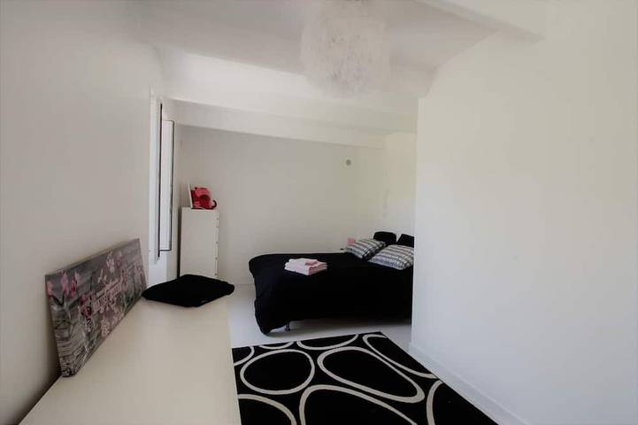 Gîte pour 7 personnes, avec terrasse, animaux acceptés à Sizun - 2