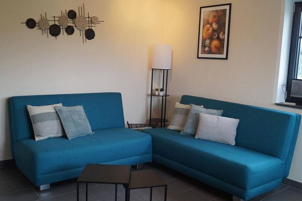 Ferienwohnung Hof Lamberty - 2-Bett-Ferienwohnung, Bad/Wc für 2 bis 5 Personen in Prüm, Naturpark Hohes Venn-Eifel