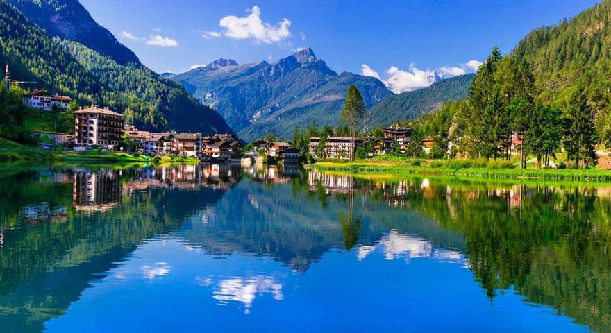 Appartamento per 4 persone, con panorama e balcone in Alleghe