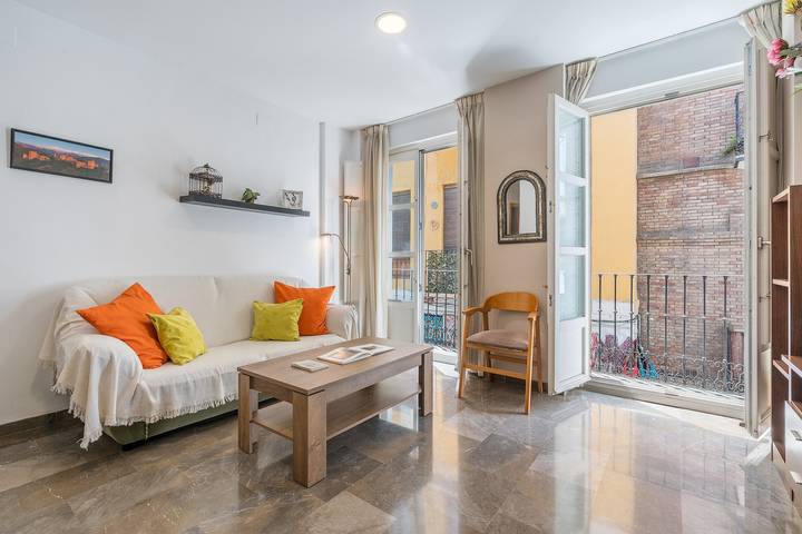 Holiday rental for 2 people, with balcony in Granada