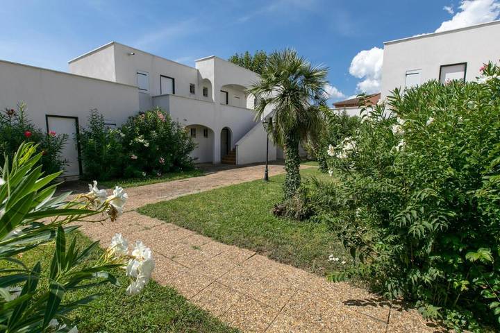 Appart’hôtel pour 4 personnes, avec jardin et terrasse
