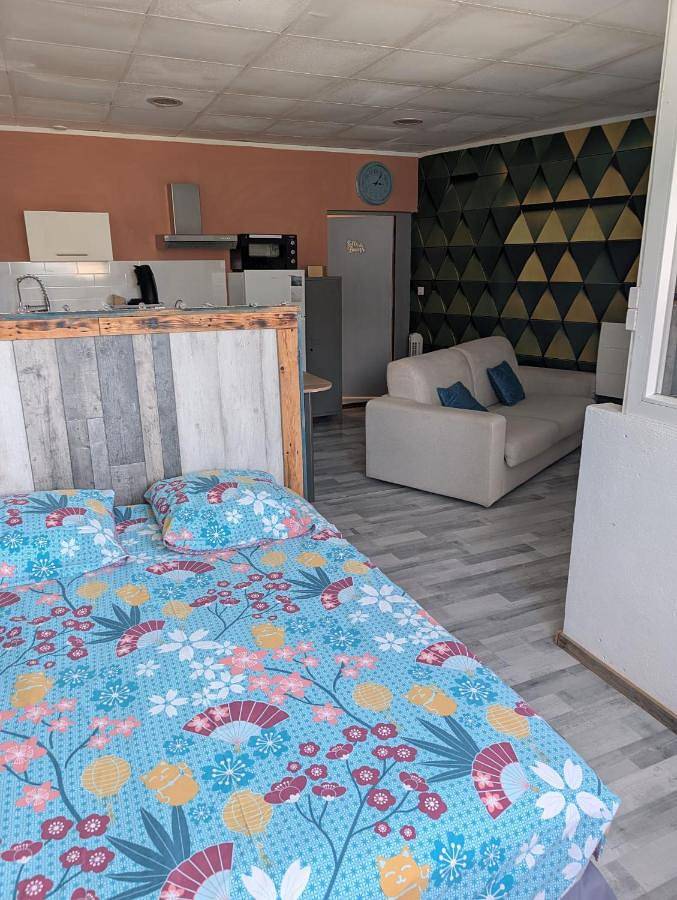 Gîte pour 4 personnes à Saint-Quentin-la-Motte-Croix-au-Bailly - 2